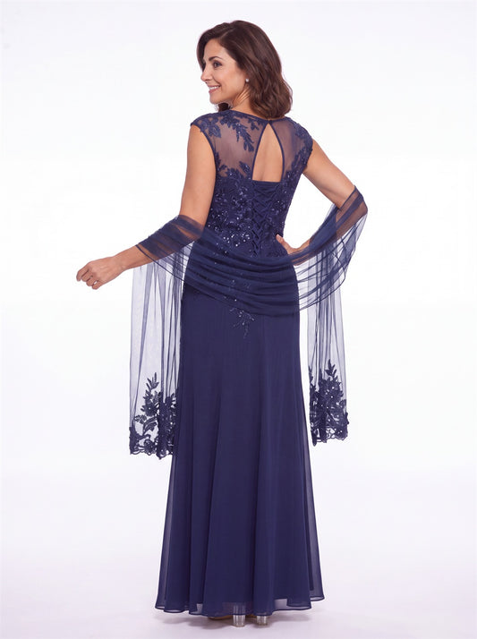 Lace Applique Scoop Neck Chiffon Sheath Maxi Gown - Detail View 4