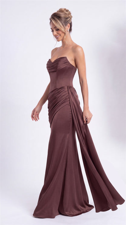 INEWER Sweetheart Satin Ruched Mermaid Maxi Gown - Detail View 5