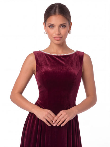 Scoop Neck Velvet Ruched Pearl Midi Dress - Detail View 1